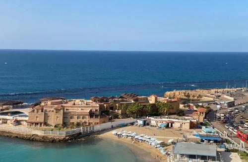 Al-Muntazah Apartment | Wide Seaview 3-Bedroom Apartment