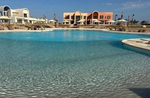 El Gouna Ski Chalet | Boho Beach Chalet in El Gouna with pool access