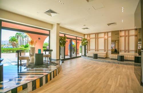 Sheraton Road -Sakkala Hotel | AJIRA Boutique Hotel Hurghada Marina
