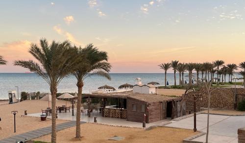 Zafarana Ski Chalet | Luxury Chalet in Mountain View 2 , El-Sokhna with Sea View , Pool View and Garden View Families Only