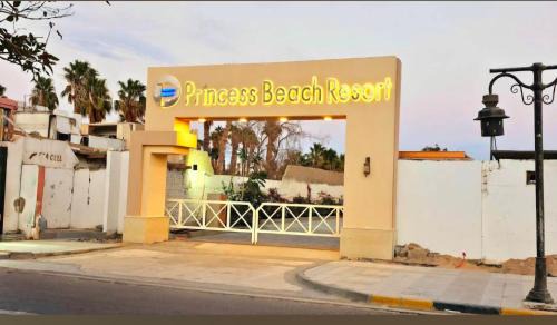 Al Mamsha El Seyahi Resort | Luxury Studio Pool & Free Private Beach, Close to Airport