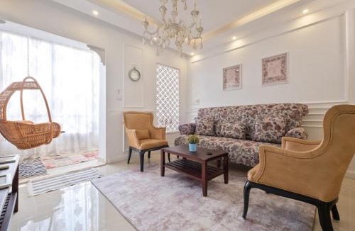 Al Rehab Apartment | Rehab Luxury khan with garden oasis
