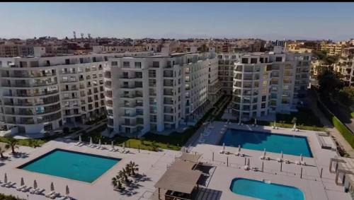 Corniche Road-Dahar Apartment | Scandic Resort Sea View balcony free wi fi