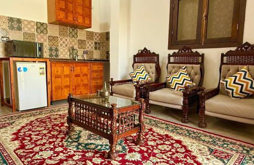 Luxor Apartment | Bab Al Shams Palace