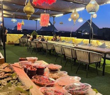 Giza Hostel | Farsha Pyramids Inn