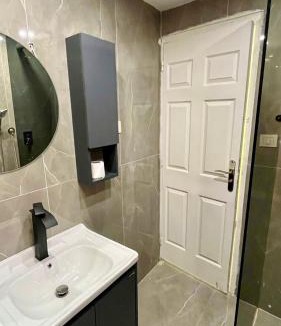 Sidi Jabir Apartment | Hayah in Stanley