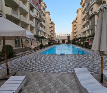 Corniche Road-Dahar Apartment | Florenza Khamsin Resort