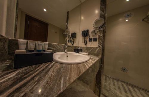 Sahl Hasheeh Hotel | SRNTY Sahl Hasheesh - Ex Serenity Sky Arc