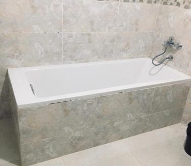 Abu Simbel Apartment | Blue rose