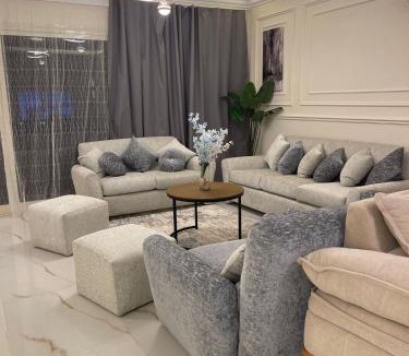 Cairo Apartment | شقة مطلة علي ممشي اهل مصر