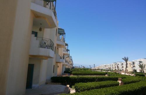 Ras Sudar Ski Chalet | 2 bedroom challet with private garden at Riviera beach resort Ras Sudr,Families only