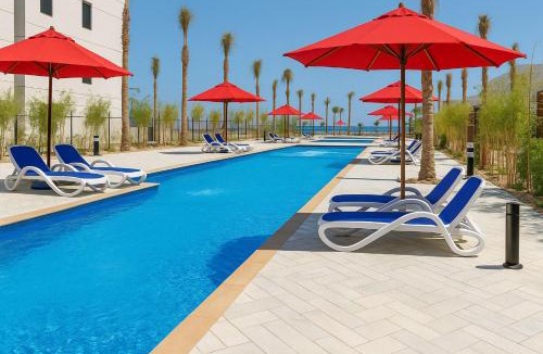 Al-Manasrah Ski Chalet | Luxurious Chalet with Ocean Views in Porto Said Resort