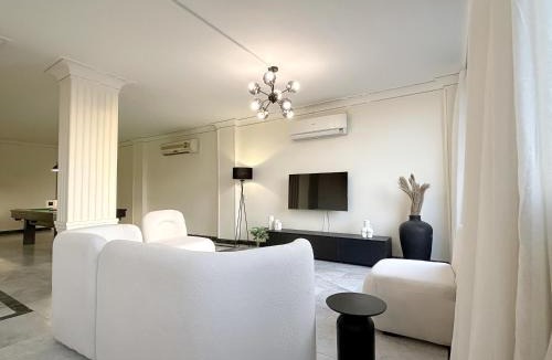 Zamalek Apartment | 3BR Exclusive Bliss Zamalek Island