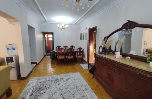Heliopolis Apartment | Where landsacpe view meets Luxury-10 mins from Cairo international Airport