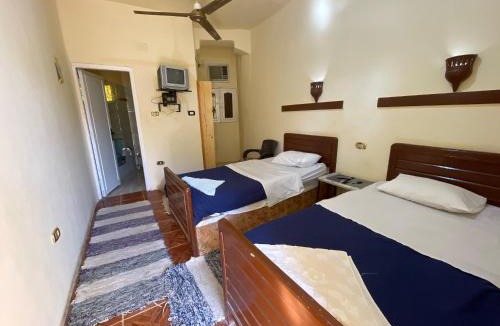 Al Bawiti Hotel | Ahmed Safari Camp
