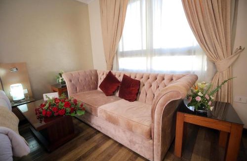 Al Duqqi Hotel | Cairo Taj Hotels & Suites - Dokki