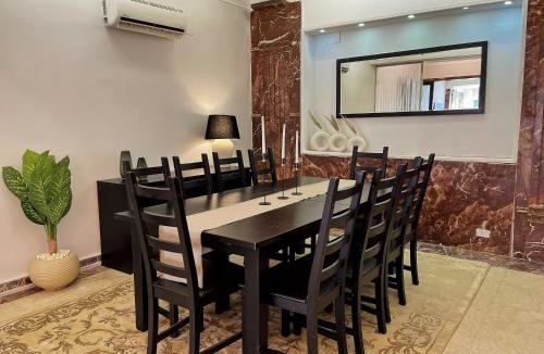 Zamalek Apartment | Nile Zamalek 3BR Abu El Feda