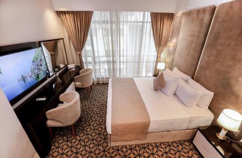 Al Duqqi Hotel | Cairo Taj Hotels & Suites- Mohandessin