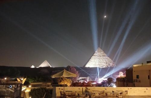 Giza Hotel | Royal Pyramids Inn
