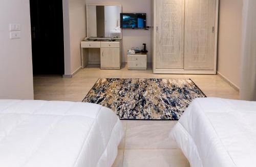 Kafrat al Jabal Hotel | Pyramids Land Palace