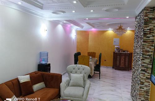 Maadi Apartment | شقة فندقيه فاخرة بمنطقة المعادى صف اول جميع الغرف تطل على النيل A luxury hotel apartment in Maadi, first row. All rooms overlook the Nile