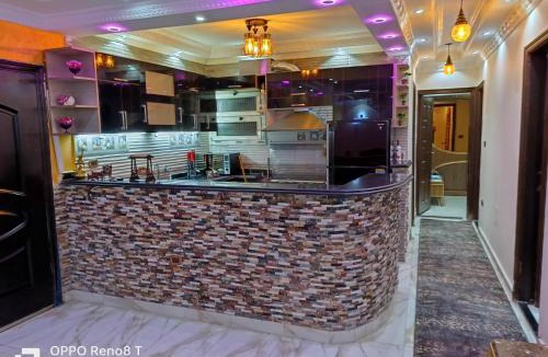 Maadi Apartment | شقة فندقيه فاخرة بمنطقة المعادى صف اول جميع الغرف تطل على النيل A luxury hotel apartment in Maadi, first row. All rooms overlook the Nile