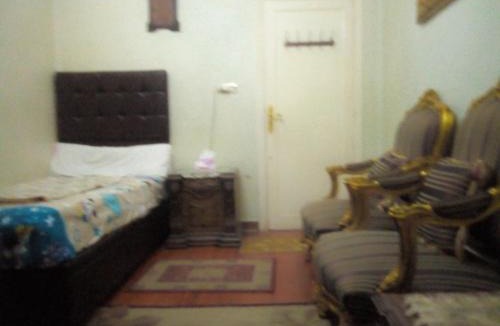 Al-Muntazah House | Cozy Budget Rooms