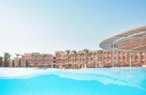 Village Road Resort | Pickalbatros Palace - Aqua Park Hurghada