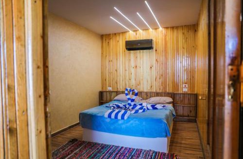 Nuweiba Cabin | New Moon Island Camp