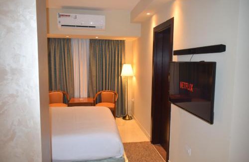 El Minya Hotel | Omar El Khayam Al Minya Hotel - Luxury Accommodation