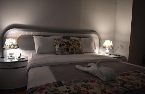 Abdin Hotel | columbia sky city hotel