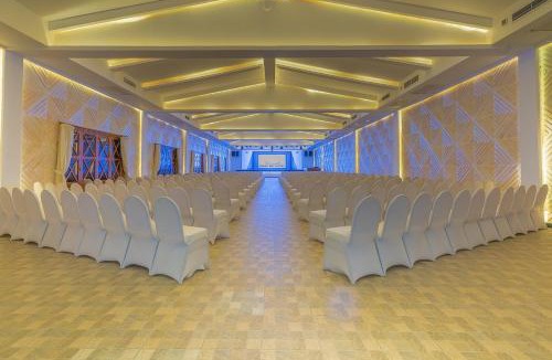 Al Mamsha El Seyahi Hotel | Gravity Hotel & Aqua Park Hurghada Families and Couples Only