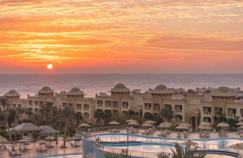 Makadi Bay Resort | SRNTY Sea Reef - Ex Serenity Alpha Beach