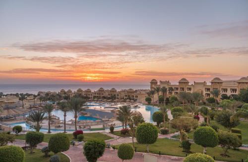 Makadi Bay Resort | SRNTY Sea Reef - Ex Serenity Alpha Beach