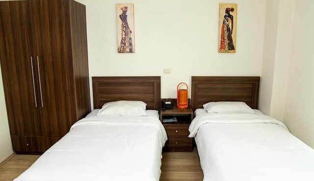 Vibes Hostel & SPA