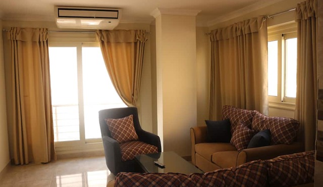 Al Raya Apartments