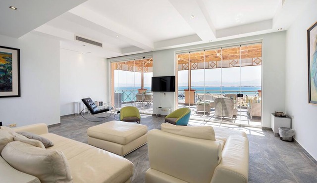 VESTA - Luxury APT - 3BR - Marina Soma Bay