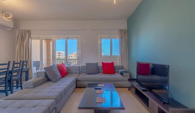 VESTA - Luxury APT - 2BR - Water Side in El Gouna