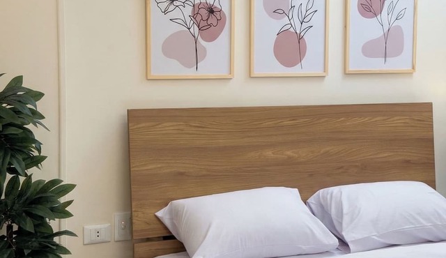 3BRs Lightwood Living Aprt in Cairo Governorate