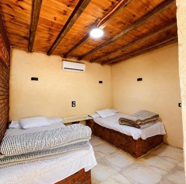 ع السنتريك كامب AlCientrick Camp