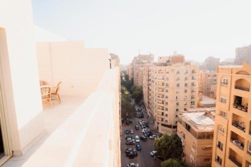 NEW HoUSE 3 BEDROOMS DOWTOWN ELMOHANDSEEN