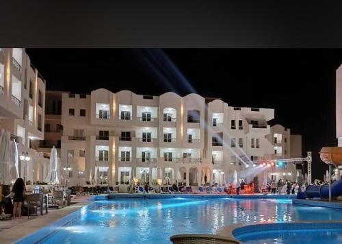 Santorini Resort Apartment منتجع سانتوريني الساحل الشمالي in El Alamein