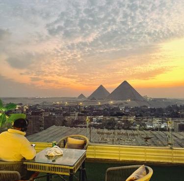 International Pyramids Hotel & Roof Top in Cairo