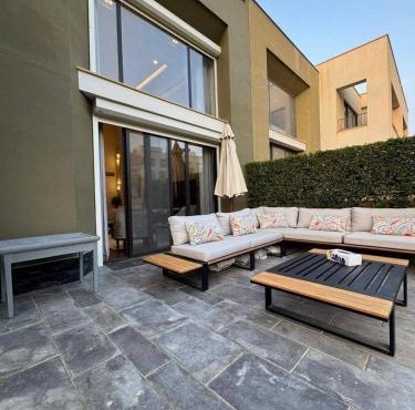 Imperial Residence - Beverly Hills in Sheikh Zayed