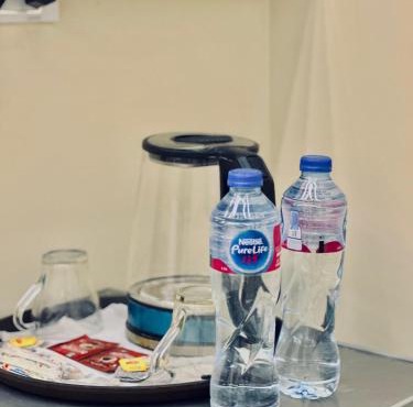 Pyramids hotel&free pickup in Cairo