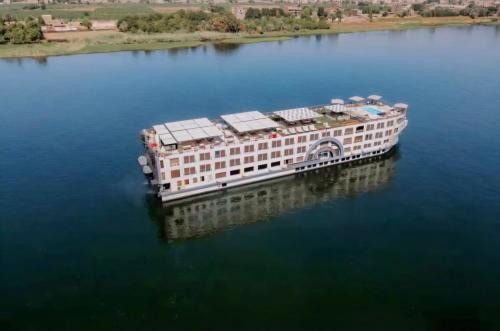 Nile Cruise From Luxor To Aswan in Luxor