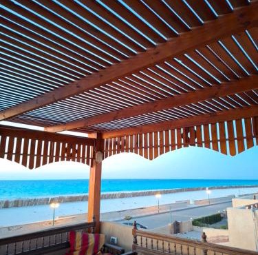 First row chalet beach house صف اول قرية دعاء السماء مدينة الحمام