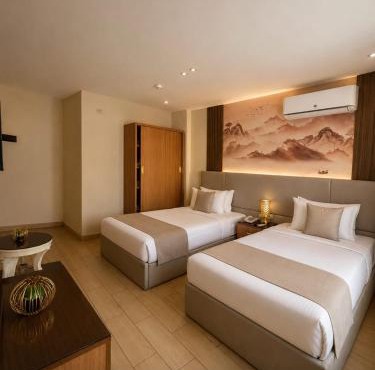 Grand lotus hotel downtown