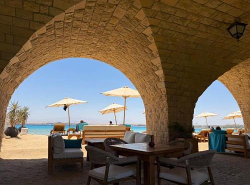 Sahl Hasheesh arabian stile pools view apartment with private beach in Hurghada