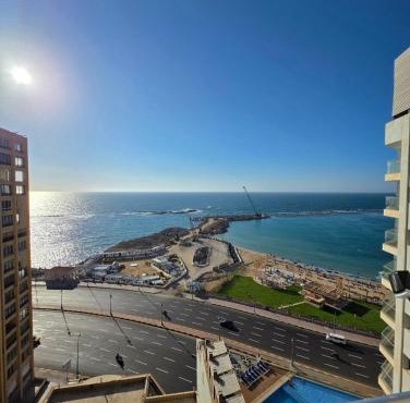 Direct Seaview Luxury Home 3Bedroom - Families Only - with Wifi and Parking in Alexandria